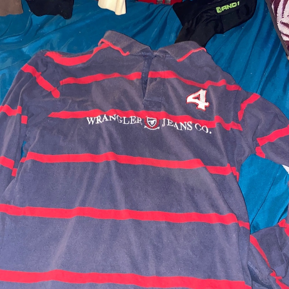 3 long sleeve shirts. 14/16 boy